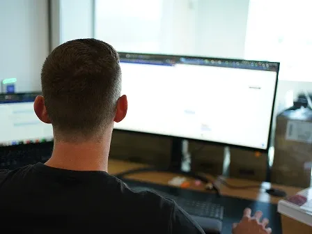 Smarty's dev team lookin' at code